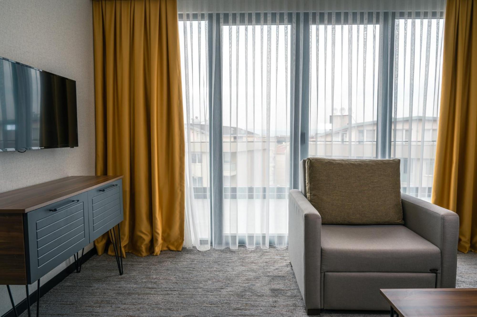 Leo Suites Бурса Екстериор снимка